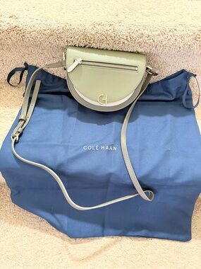 Cole Haan Women's Grand Series Crescida Crossbody Handbag In Tea Leaf